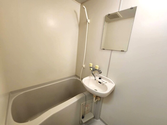 物件内観写真10　(バス／シャワールーム等)