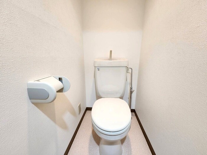 物件内観写真11　(トイレ)