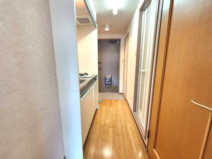 物件内観写真21　(廊下)