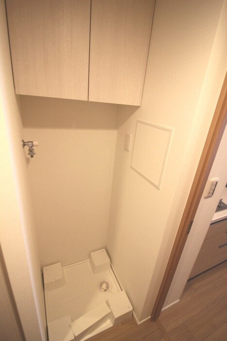 物件内観写真11　(洗濯機置場)