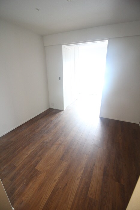 物件内観写真12　(居室)