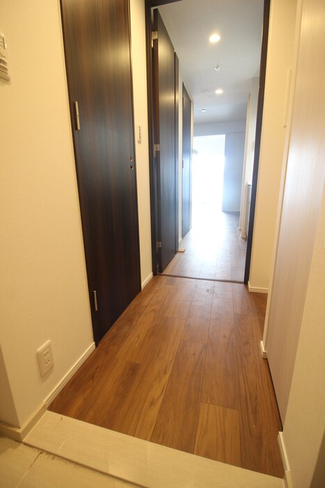 物件内観写真20　(廊下)