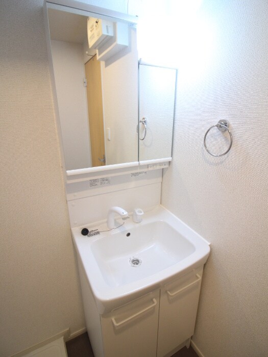 物件内観写真13　(洗面)