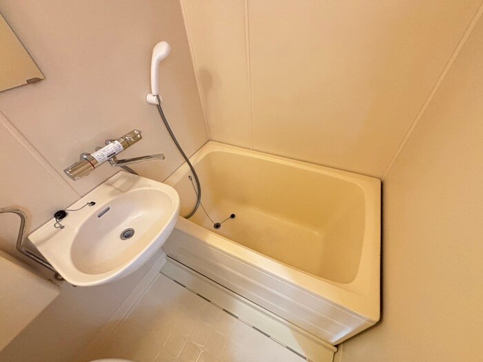 物件内観写真16　(バス／シャワールーム等)