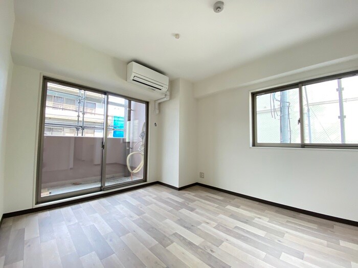 物件内観写真10　(居室)