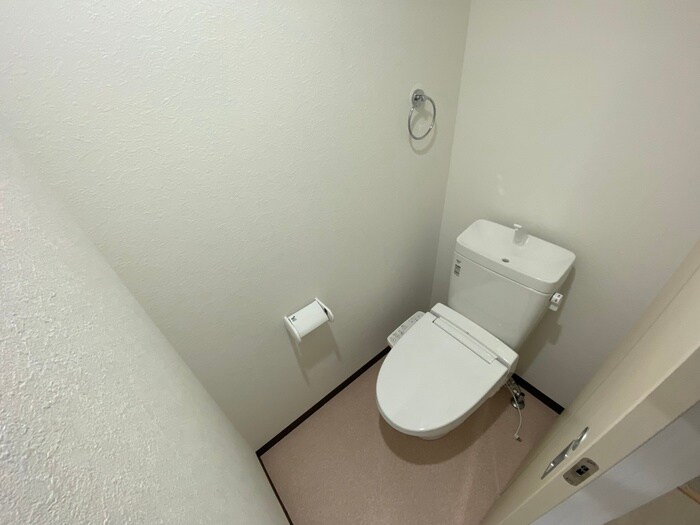 物件内観写真17　(トイレ)
