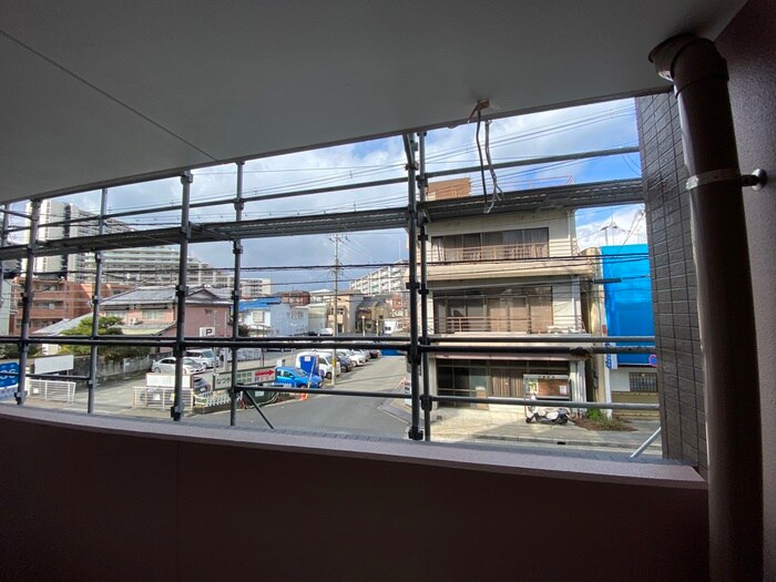 物件内観写真21　(室内からの展望)