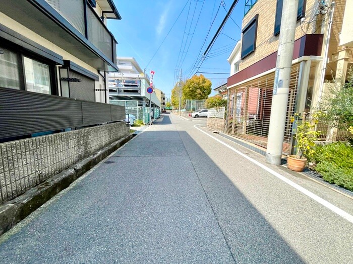 物件外観写真6　(周辺環境)