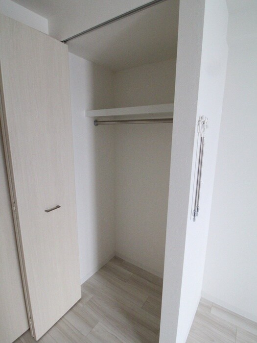 物件内観写真10　(収納)