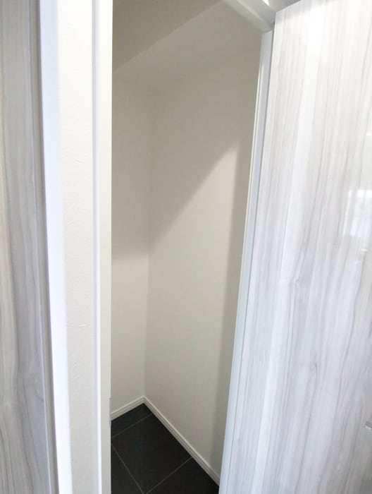 物件内観写真9　(収納)
