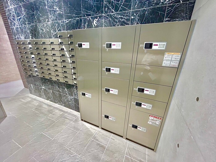 物件外観写真6　(建物設備)