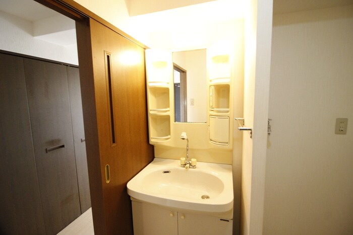 物件内観写真14　(洗面)