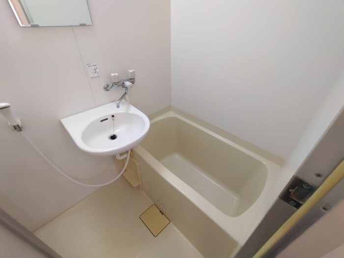 物件内観写真14　(バス／シャワールーム等)