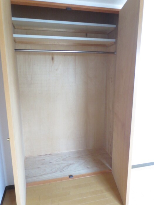 物件内観写真13　(収納)