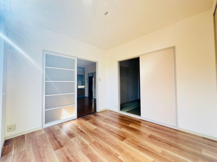 物件内観写真8　(居室)