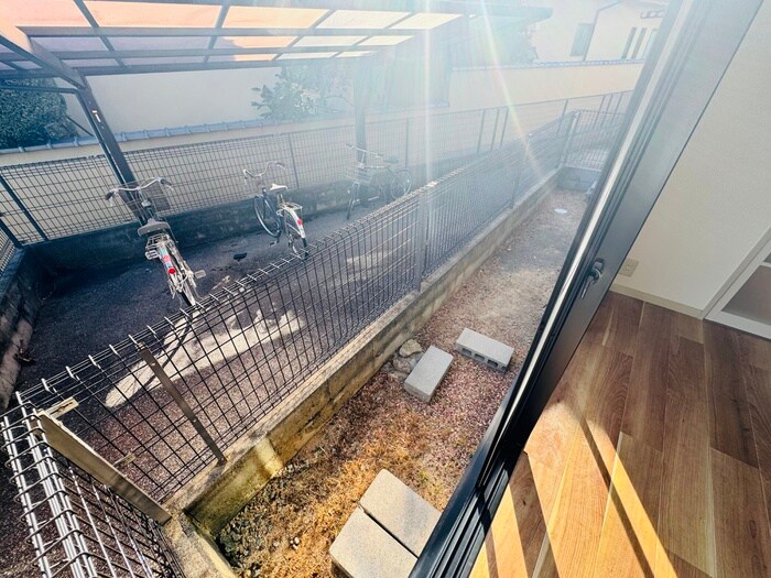 物件内観写真17　(ベランダ・バルコニー)