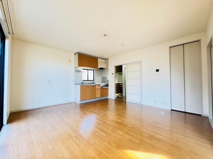 物件内観写真19　(居室)