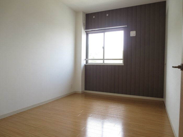 物件内観写真13　(居室)