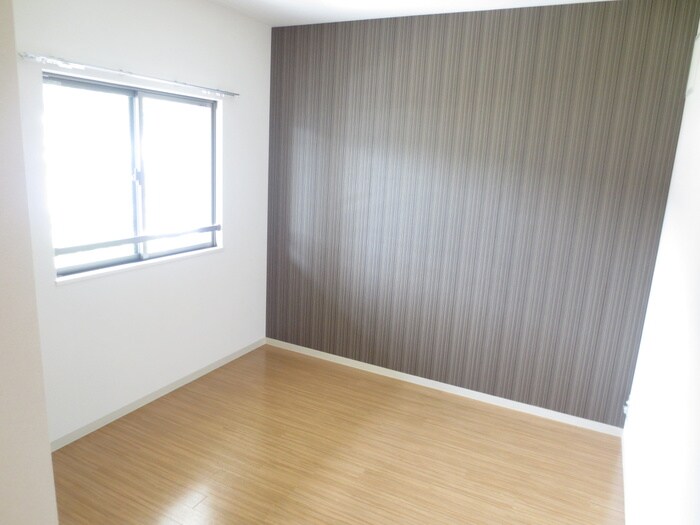 物件内観写真17　(居室)