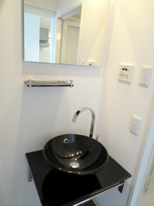 物件内観写真12　(洗面)