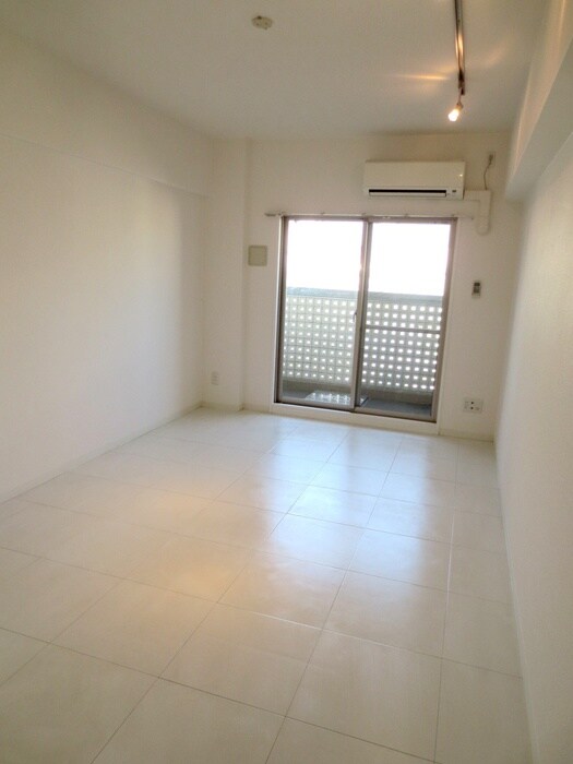 物件内観写真13　(居室)