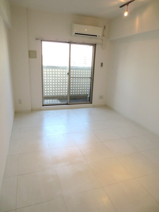 物件内観写真15　(居室)