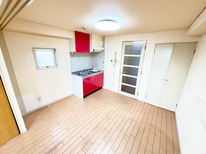 エイチ・ツーオー今川の居室