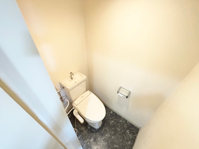 エイチ・ツーオー今川のトイレ