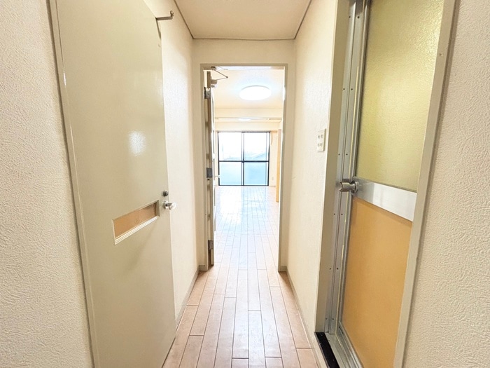 エイチ・ツーオー今川の廊下