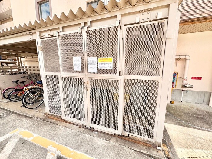 物件外観写真3　(建物設備)