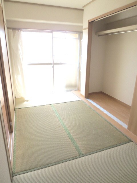 物件内観写真14　(居室)