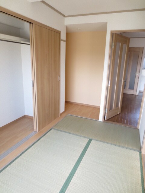 物件内観写真15　(居室)