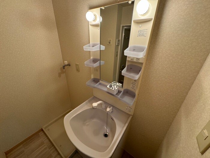 物件内観写真13　(洗面)