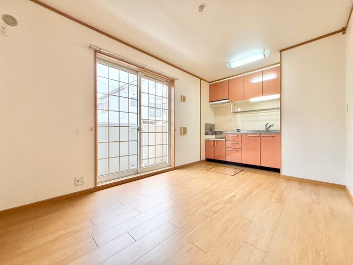 物件内観写真10　(居室)