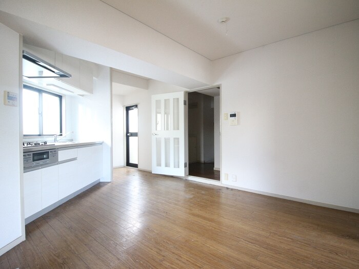 物件内観写真8　(居室)