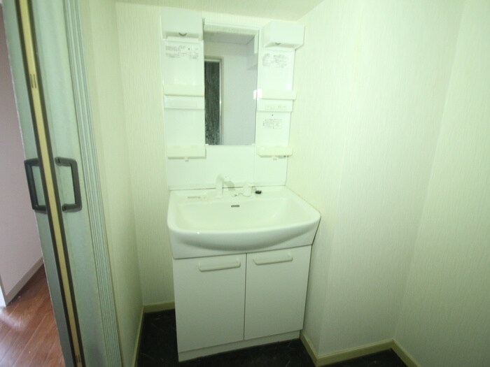 物件内観写真15　(洗面)