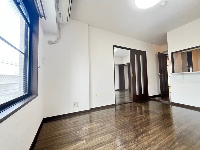 物件内観写真10　(居室)