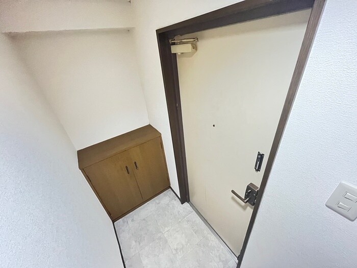 物件内観写真19　(靴箱)
