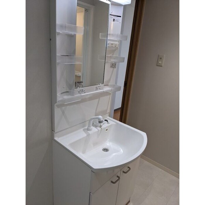 物件内観写真10　(洗面)