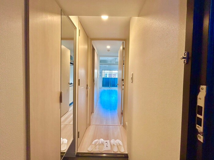 物件内観写真14　(廊下)