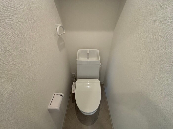 物件内観写真10　(トイレ)