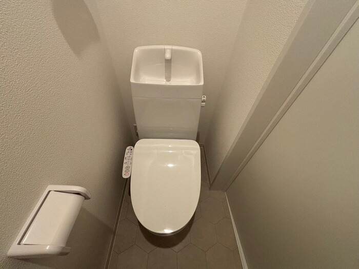 物件内観写真10　(トイレ)