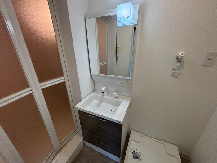 物件内観写真11　(洗面)