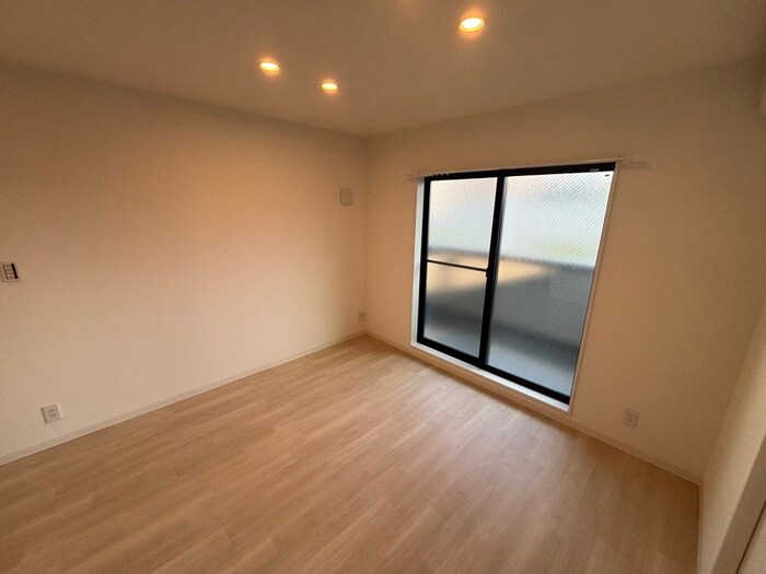 物件内観写真15　(居室)