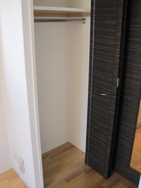 物件内観写真10　(収納)