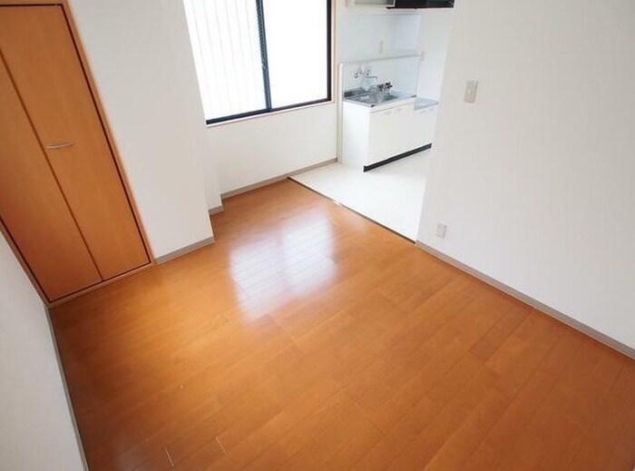 物件内観写真14　(居室)