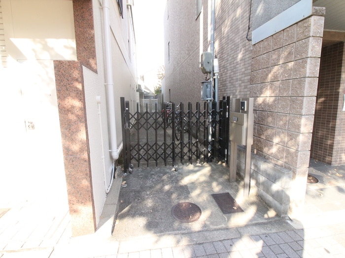 物件外観写真3　(外観写真)