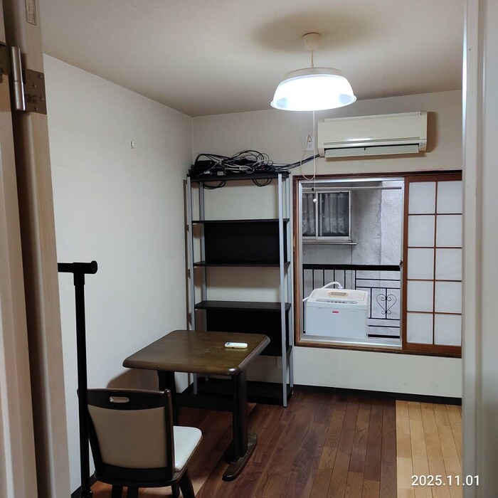 物件内観写真6　(居室)