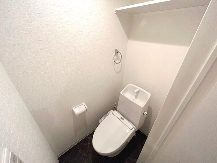 物件内観写真15　(トイレ)