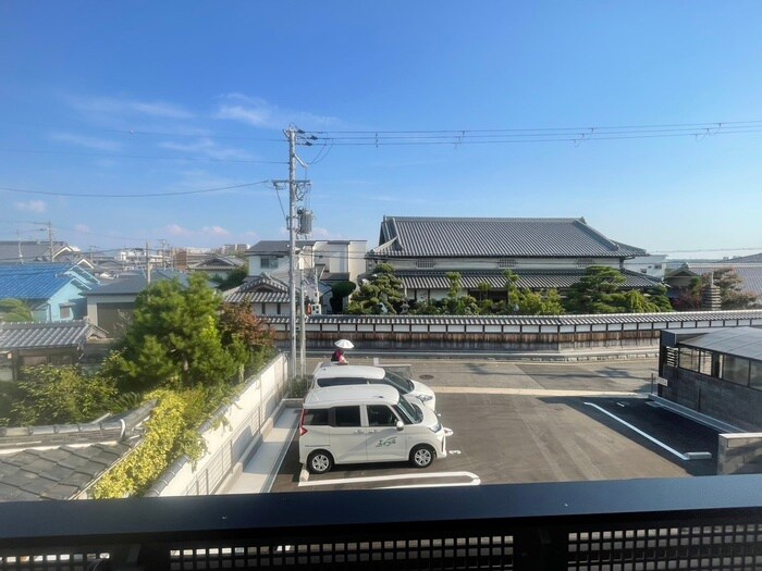 物件内観写真21　(室内からの展望)